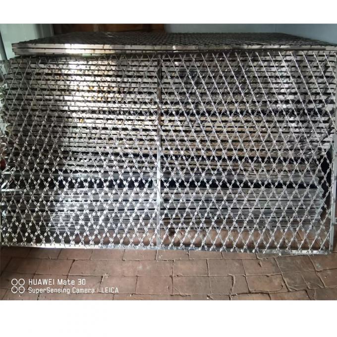 Bto-22 স্ট্যান্ডার্ড গজ একক লাইন এসজিআর রেলওয়ের জন্য ঝালাইকৃত কাঁটাযুক্ত রেজার ওয়্যার জাল 0